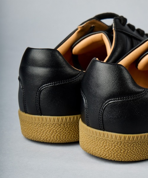 Le Sans Pareil（ル サン パレイユ）の「【 Le Sans Pareil / ルサンパレイユ 】GERMAN TRAINER for Le Sans Pareil（スニーカー・メンズ・ブラック/ホワイト・43/44/40/42/37/38/39）」の13枚目の写真