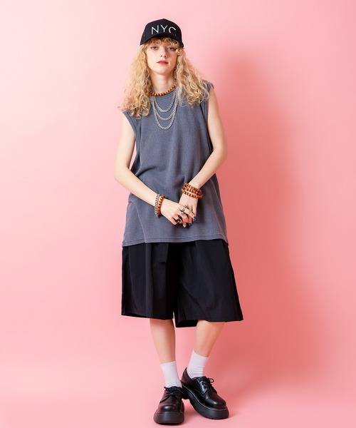 a.p.o.v.(エーピーオービー)の「a.p.o.v. コードロングベルトマットポリスーパーワイドハーフパンツ(その他パンツ・メンズ・グレー/ブラック・ONESIZE)」の5枚目の写真