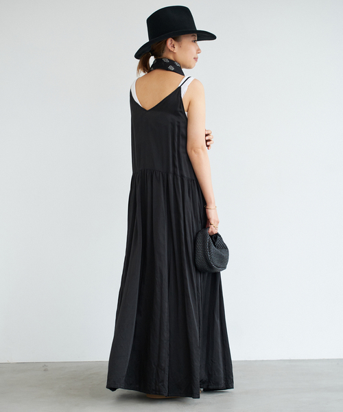 Deuxieme Classe（ドゥーズィエムクラス）の「* Pleasing ワンピース