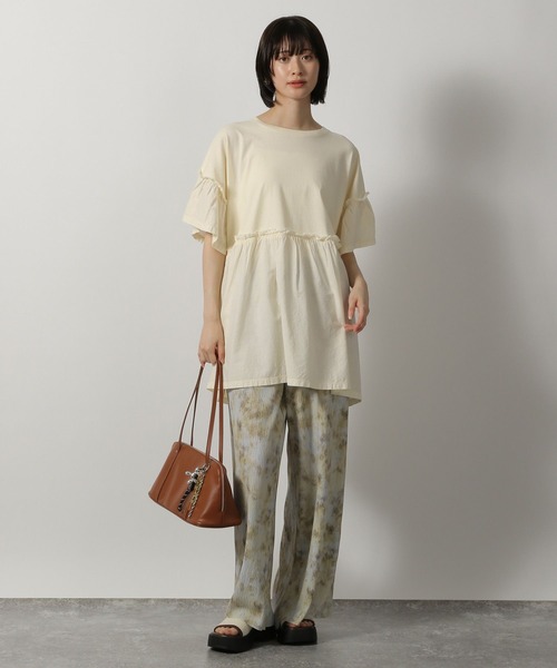 LAKOLE（ラコレ）の「ピグメント切替チュニック / 574690（チュニック・レディース・チャコール/イエロー/ピンク系その他/アイボリー・FREE）」の10枚目の写真