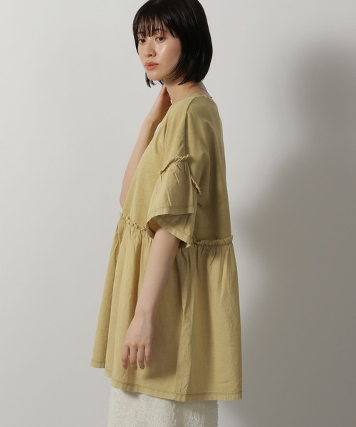 LAKOLE（ラコレ）の「ピグメント切替チュニック / 574690（チュニック・レディース・チャコール/イエロー/ピンク系その他/アイボリー・FREE）」の18枚目の写真