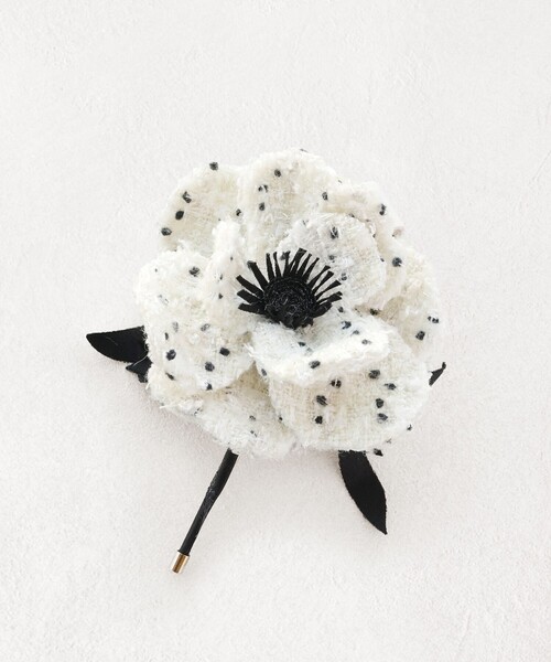 TOCCA(トッカ)の「【美香&Lov?coコラボ】FLOWER IN HEART BAG バッグ(トートバッグ・レディース・ベージュ系2/ベージュ系/ブラック系3/ブラック系1/ワイン系/ベージュ系3/ブラック系/ピンク系/ワイン系1・F)」の15枚目の写真