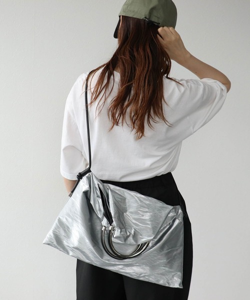 Cepica（セピカ）の「コンビ金手2WAYトート（トートバッグ・レディース・マスタード/カーキ/シルバー・FREE）」の16枚目の写真