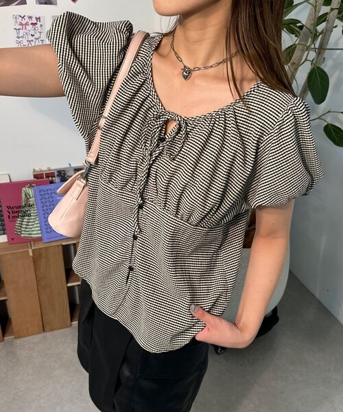 CIAOPANIC（チャオパニック）の「【neutral】ギンガムチェックパフスリーブリボンブラウス（シャツ/ブラウス・レディース・ブラック/ピンク/ベージュ・FREE）」の12枚目の写真