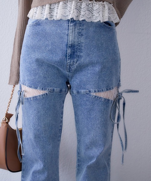 one after another NICE CLAUP（ワンアフターアナザーナイスクラップ）の「【サイズ展開あり】サイドオープンレースデニムパンツ（デニムパンツ・レディース・ライトブルー/ブルー系その他/ブルー・SMALL/MEDIUM）」の16枚目の写真