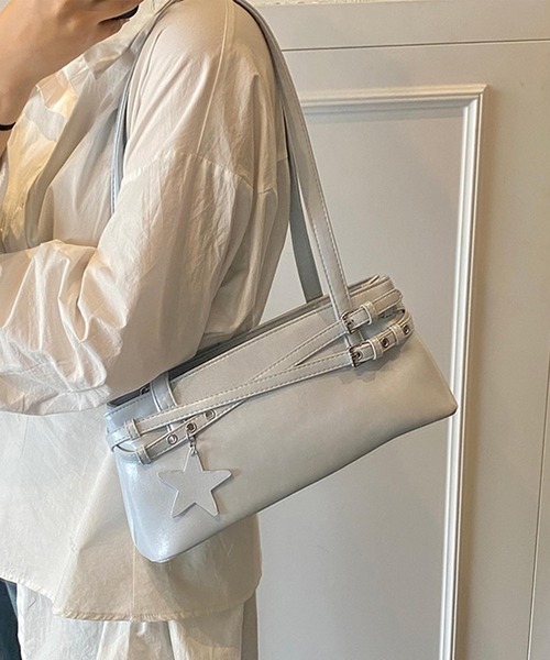 HOOK（フック）の「HOOK for girls　くすみパステルカラー スクエアショルダーバッグ（ボストンバッグ・レディース・イエロー/ブルー/ホワイト/パープル/ブラック・FREE）」の17枚目の写真