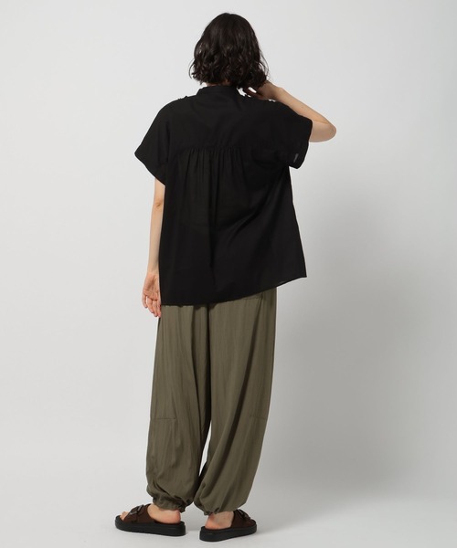 niko and...（ニコアンド）の「フリルテープフレンチブラウス（シャツ/ブラウス・レディース・ブラウン/オフホワイト/ブラック・FREE）」の12枚目の写真