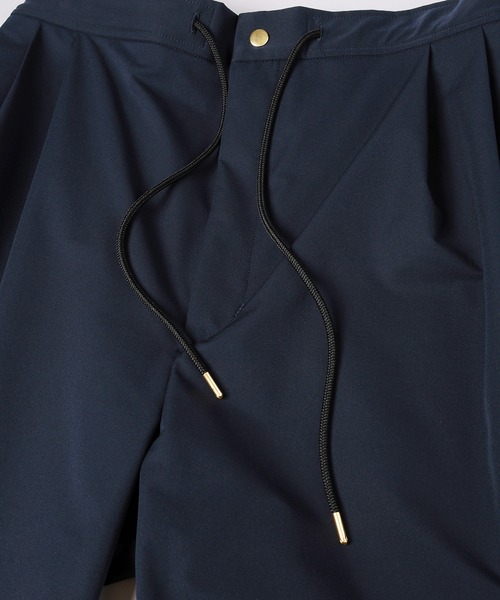 CULLNI（クルニ）の「Stretch Double Cloth 2Tuck Drawstring Semi Wide Pants（その他パンツ・メンズ・ブラック/ネイビー/アッシュブラウン・2/1/0）」の13枚目の写真