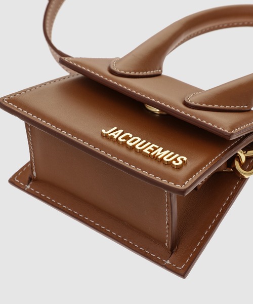 JACQUEMUS(ジャックムス)の「LE CHIQUITO(ハンドバッグ・レディース・ライトブラウン・ONE SIZE)」の5枚目の写真