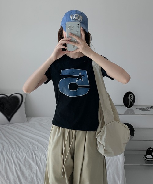 UNE MANSION（ユヌマンション）の「Ｎｏ.5スターロゴクロップド半袖Ｔシャツ（Tシャツ/カットソー・レディース・ブラック/ワイン/ホワイト・FREE）」の7枚目の写真