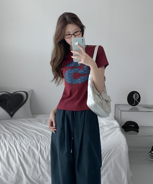 UNE MANSION（ユヌマンション）の「Ｎｏ.5スターロゴクロップド半袖Ｔシャツ（Tシャツ/カットソー・レディース・ブラック/ワイン/ホワイト・FREE）」の11枚目の写真