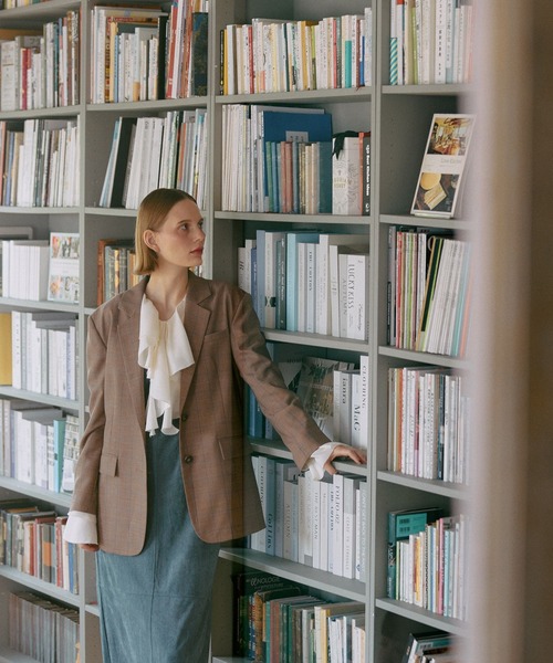 mysty woman（ミスティウーマン）の「オーバーサイズシングルジャケット　582491（テーラードジャケット・レディース・モカ/ネイビー/ベージュ・MEDIUM/SMALL）」の9枚目の写真