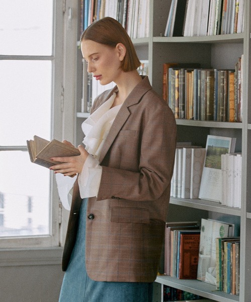 mysty woman（ミスティウーマン）の「オーバーサイズシングルジャケット　582491（テーラードジャケット・レディース・モカ/ネイビー/ベージュ・MEDIUM/SMALL）」の11枚目の写真