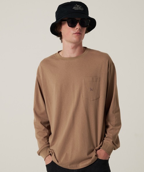 Eddie Bauer(エディーバウアー)の「ワンポイント ポケット 長袖 Tシャツ(Tシャツ/カットソー・メンズ・ブラック/セージグリーン/ネイビー/ホワイト/ダークオレンジ/ダークベージュ・S/M/L/XL/XXL)」の3枚目の写真