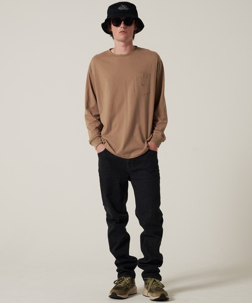 Eddie Bauer(エディーバウアー)の「ワンポイント ポケット 長袖 Tシャツ(Tシャツ/カットソー・メンズ・ブラック/セージグリーン/ネイビー/ホワイト/ダークオレンジ/ダークベージュ・S/M/L/XL/XXL)」の9枚目の写真