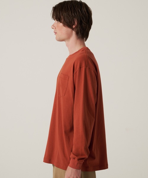 Eddie Bauer(エディーバウアー)の「ワンポイント ポケット 長袖 Tシャツ(Tシャツ/カットソー・メンズ・ブラック/セージグリーン/ネイビー/ホワイト/ダークオレンジ/ダークベージュ・S/M/L/XL/XXL)」の16枚目の写真