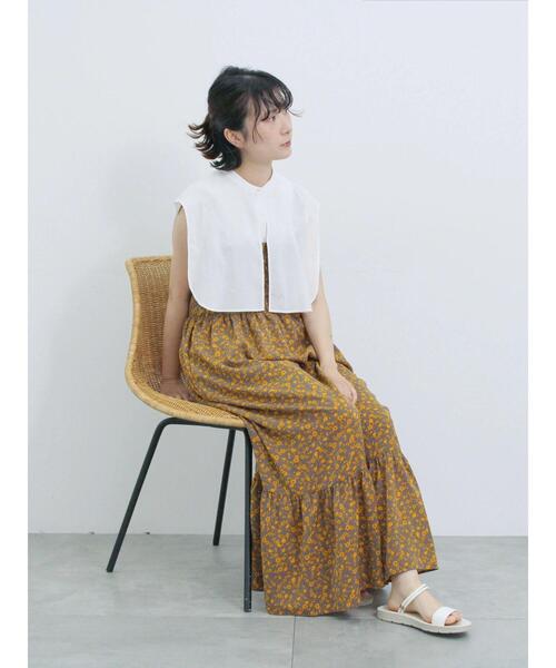 Samansa Mos2 blue(サマンサモスモスブルー)の「花柄シャーリングワンピース(ワンピース・レディース・ブラック/オフホワイト/グレー・F)」の19枚目の写真