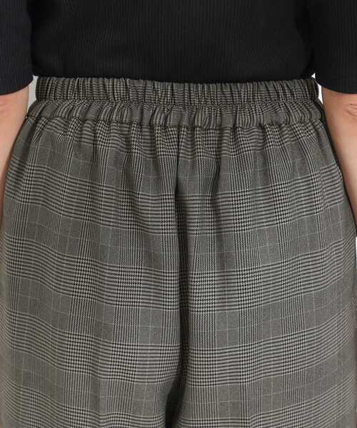 DRESKIP（ドレスキップ）の「【S-LL/セットアップ可/洗濯後しわになりにくい】きちんと見え タックワイドパンツ（その他パンツ・レディース・ダークブラウン/グレー系1/グレー・01/02/03/04）」の16枚目の写真