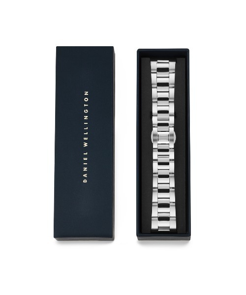 Daniel Wellington(ダニエルウェリントン)の「アップルウォッチ メッシュストラップ Smart Watch Link Strap 20mm シルバー/ブラック(アナログ腕時計・レディース・シルバー/ブラック・20mm)」の8枚目の写真