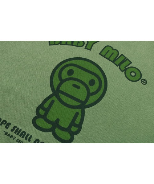 A BATHING APE（アベイシングエイプ）の「GARMENT DYE BABY MILO RELAXED FIT CREWNECK SWEATSHIRT（スウェット・メンズ・グリーン/ブラウン・MEDIUM/X-LARGE/LARGE/SMALL/XX-LARGE）」の8枚目の写真