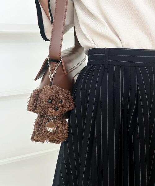 OPAQUE.CLIP（オペークドットクリップ）の「DOGファミリードールチャーム（チャーム・レディース・オフホワイト/ダークブラウン/グレー・00）」の5枚目の写真