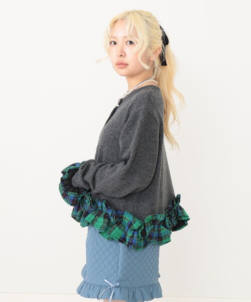 CAROLINA GLASER（カロリナ グレイサー）の「チェックフリルカーディガン（カーディガン/ボレロ・レディース・レッド/グレー・ONE SIZE）」の4枚目の写真