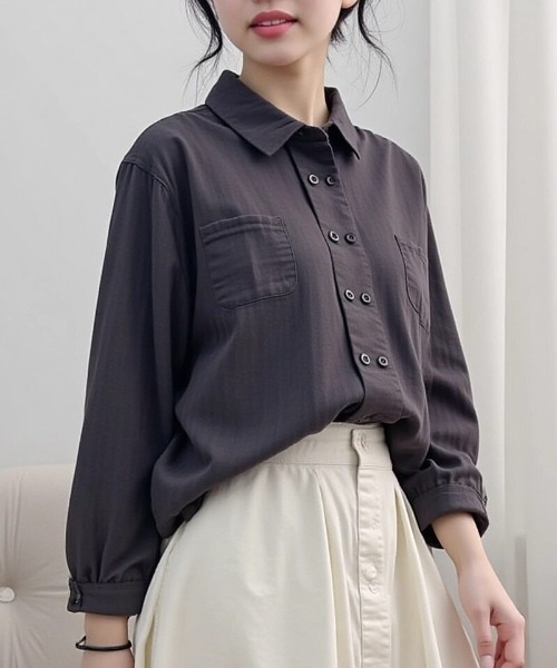 cammie(キャミー)の「ダブルボタンデザインシャツ(シャツ/ブラウス・レディース・パープル/キャメル/ダークグレー・L/M)」の5枚目の写真
