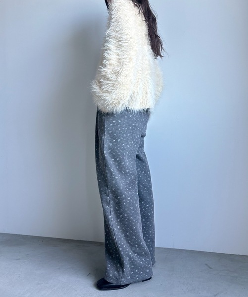Unitage(ユニテージ)の「小花柄裏起毛スウェットパンツ(その他パンツ・レディース・ブラック/ライトグレー・FREE)」の15枚目の写真