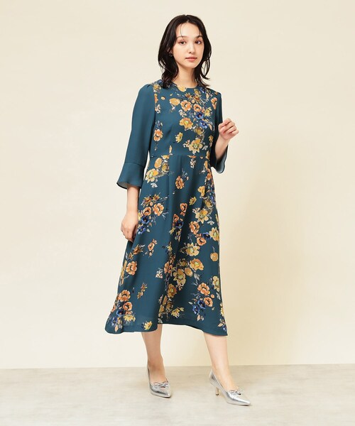 Sunauna(スーナウーナ)の「【手洗い可】花柄パネルワンピース(ワンピース・レディース・グリーン系その他2/ネイビー系1/ネイビー系/ベージュ系/モスグリーン系1・34/40/38/36)」の14枚目の写真