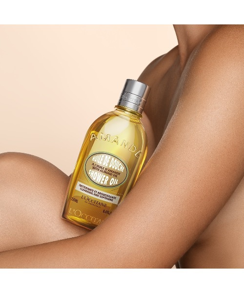 アーモンド モイスチャライジングシャワーオイル 250mL ギフトBOX入り