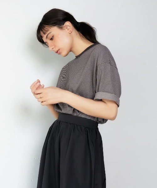 KALENO（カレノ）の「unisex / half border T（Tシャツ/カットソー・レディース・ブラウン/ベージュ/ブラック・FREE）」の5枚目の写真