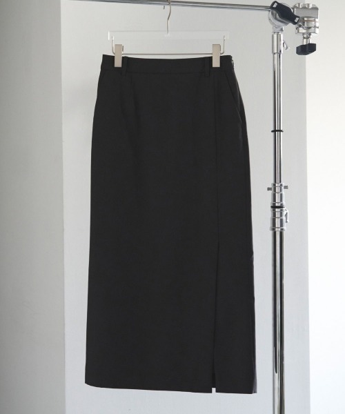 anuke(アンヌーク)の「anuke Heather Stretch Middleskirt(スカート・レディース・ダークグレー/グレー・36/38)」の2枚目の写真