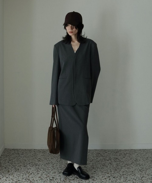 anuke(アンヌーク)の「anuke Heather Stretch Middleskirt(スカート・レディース・ダークグレー/グレー・36/38)」の8枚目の写真