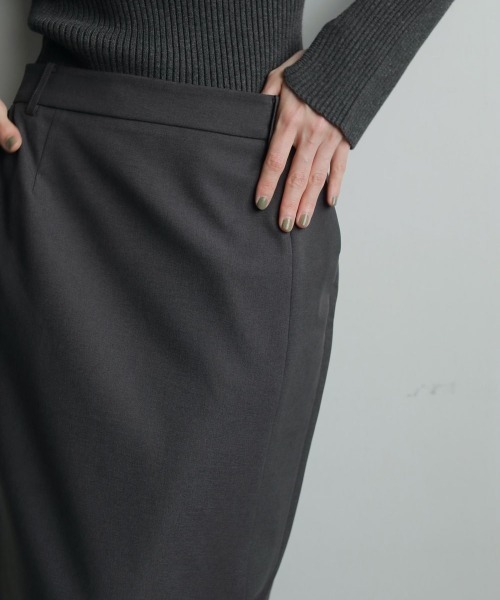 anuke(アンヌーク)の「anuke Heather Stretch Middleskirt(スカート・レディース・ダークグレー/グレー・36/38)」の14枚目の写真