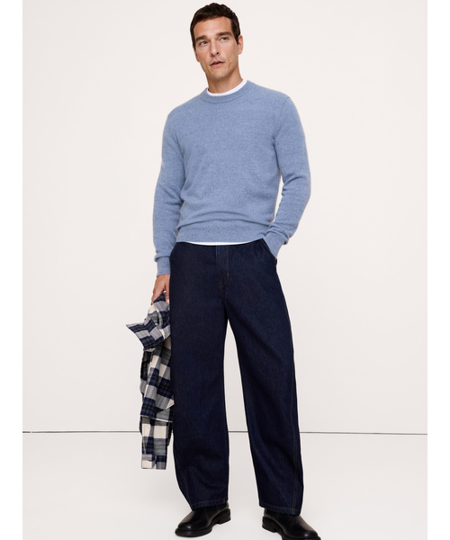Banana Republic(バナナリパブリック)の「カシミヤ クルーネックセーター(ニット/セーター・メンズ・アイボリー/ブルー/グレー/バーガンディー/イエロー/ネイビー/グリーン/オレンジ/サックスブルー/ライトイエロー/ブルー系その他3/ブラック/チャコールグレー/ブラウン/ブルー系その他2/ブラック系その他/ブルー系その他/ピンク系その他・L/XL/M/S)」の11枚目の写真
