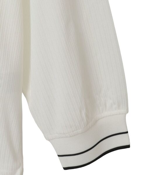 CONVERSE TOKYO（コンバーストウキョウ）の「LACE-UP COLLAR SOCCER LONGSLEEVE TEE（Tシャツ/カットソー・レディース・ホワイト/ブラック・SMALL/MEDIUM）」の11枚目の写真