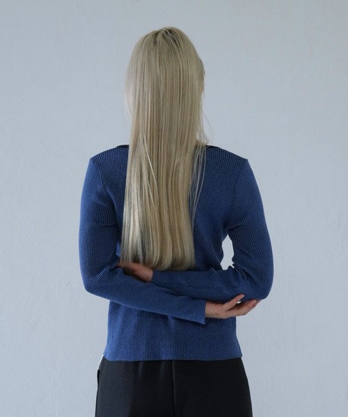 Uenui（ウニュイ）の「layered rib knit top（ニット/セーター・レディース・ブルー/グレー/ブラック・FREE）」の8枚目の写真