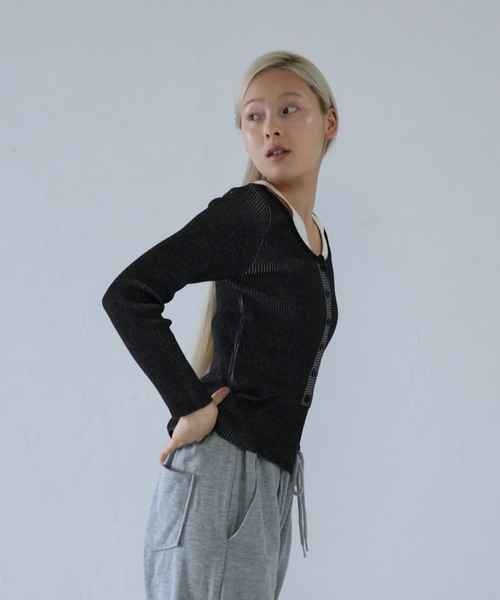 Uenui（ウニュイ）の「layered rib knit top（ニット/セーター・レディース・ブルー/グレー/ブラック・FREE）」の12枚目の写真