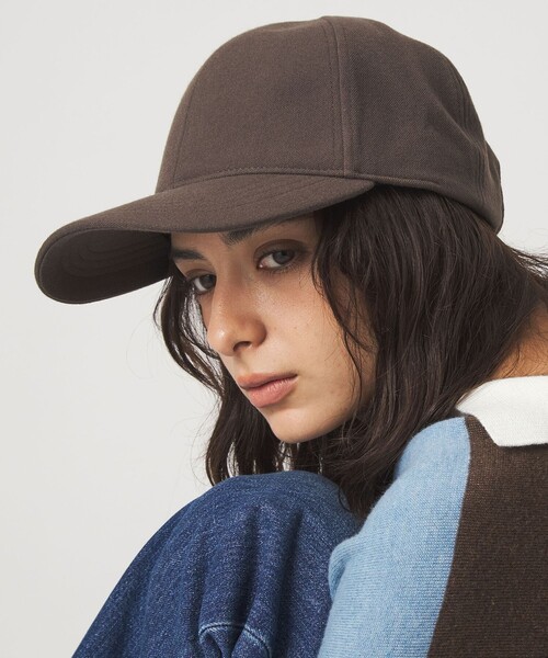 green label relaxing（グリーンレーベルリラクシング）の「起毛ピーチ バイザー キャップ / 帽子 UVカット（キャップ・レディース・ライトグレー/ブラック/ネイビー/モカ・FREE）」の4枚目の写真