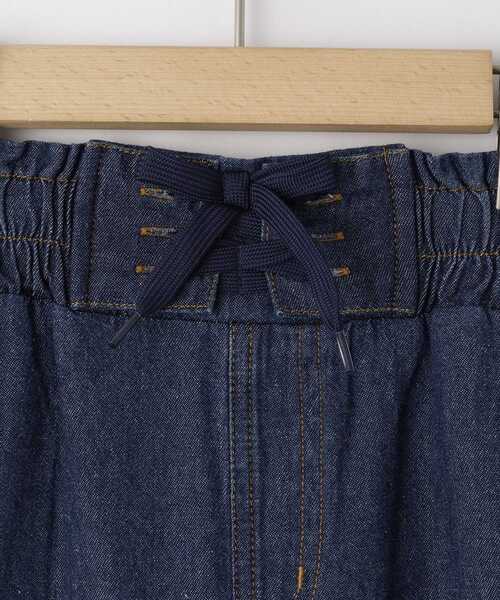 SHOO・LA・RUE(シューラルー)の「【130-150cm】刺繍使いワイドデニムパンツ(デニムパンツ・キッズ・サックスブルー/ネイビー・15 /14/13)」の5枚目の写真