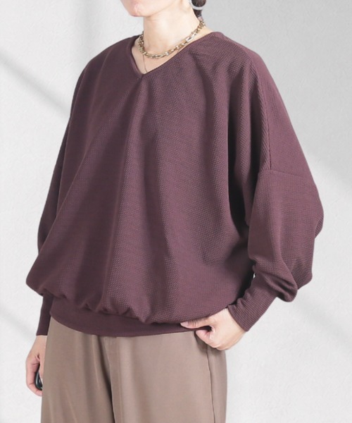 CLOVER DEPOT(クローバーデポ)の「2WAYエンボストップス/前後着用OK(CLOVER DEPOT)(Tシャツ/カットソー・レディース・ブラウン/ブラック/アイボリー・FREE)」の3枚目の写真