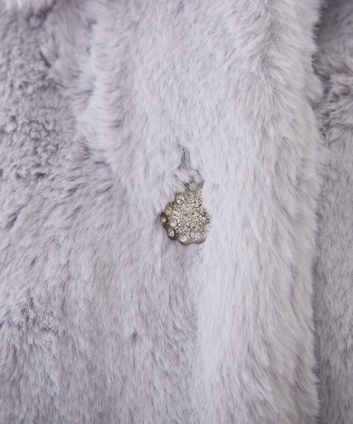 one after another NICE CLAUP(ワンアフターアナザーナイスクラップ)の「キラキラボタンファーコート(その他アウター・レディース・サックスブルー/ブラック/アイボリー・FREE)」の22枚目の写真