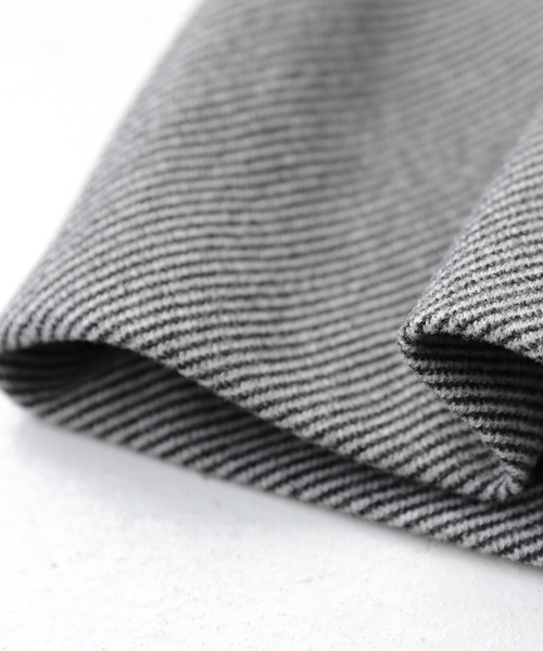 kOhAKU（コハク）の「『異素材切替バックルコート』（ステンカラーコート・レディース・ブラック/グレー・1/2）」の17枚目の写真