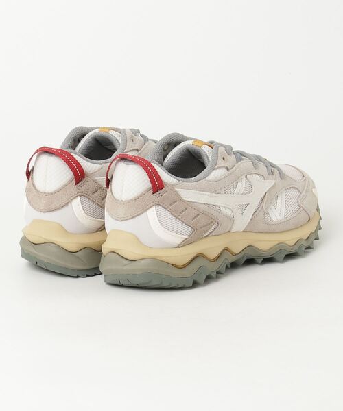 MIZUNO（ミズノ　）の「ミズノ  ウエーブムジンTL WAVE MUJIN TL（スニーカー・メンズ・ブラウン・26.0cm/27.0cm/27.5cm/28.0cm/29.0cm/30.0cm/28.5cm/26.5cm/25.5cm/25.0cm）」の2枚目の写真