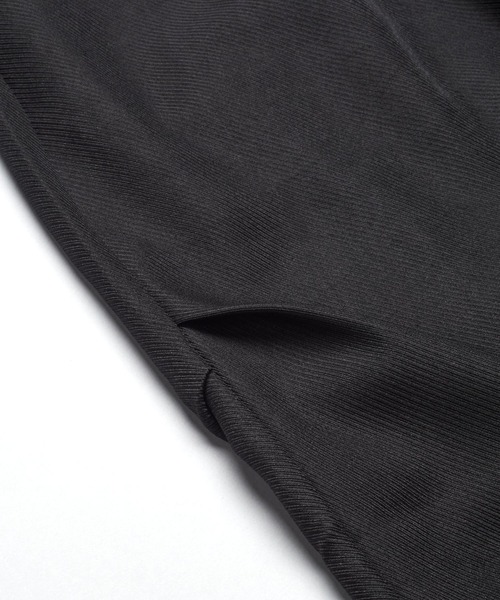 NO ID.（ノーアイディ）の「【NO ID.】Wide-Leg Tuck Trousers / ワイド レッグ タック トラウザーズ（その他パンツ・メンズ・ブラック系その他/その他23/ブラック・2/1）」の11枚目の写真