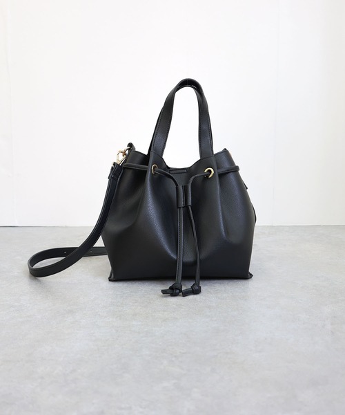 T・S・L（ティーエスエル）の「2way巾着トートバッグ（トートバッグ・レディース・ブラック/グレイッシュベージュ/サックスブルー・FREE）」の4枚目の写真