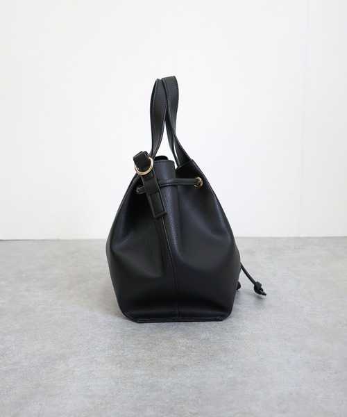 T・S・L（ティーエスエル）の「2way巾着トートバッグ（トートバッグ・レディース・ブラック/グレイッシュベージュ/サックスブルー・FREE）」の5枚目の写真