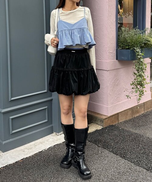 CIAOPANIC(チャオパニック)の「レザーライクバルーンミニスカート(スカート・レディース・ブラック/ボルドー・ONE SIZE)」の5枚目の写真