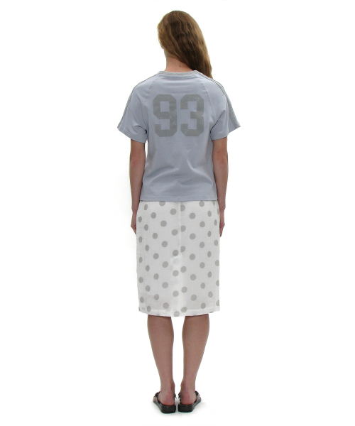 PARTIMENTO WOMEN(パルティメントウィメン)の「93ナンバリングショートスリーブT_スカイ(Tシャツ/カットソー・レディース・その他・SMALL/MEDIUM)」の4枚目の写真