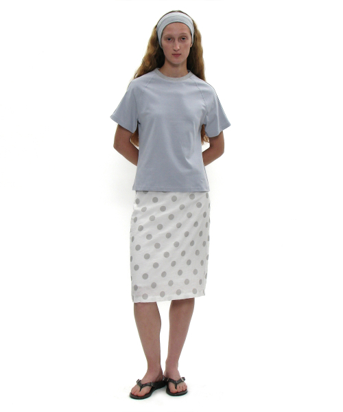 PARTIMENTO WOMEN(パルティメントウィメン)の「93ナンバリングショートスリーブT_スカイ(Tシャツ/カットソー・レディース・その他・SMALL/MEDIUM)」の5枚目の写真